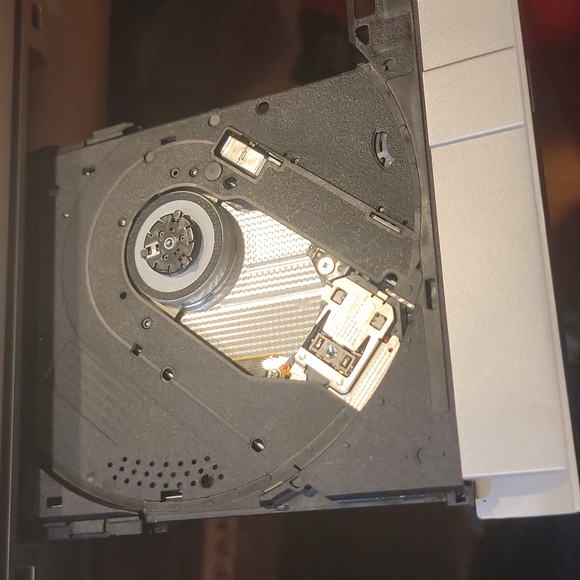 HP PAVILLION LAPTOP - Picture 6 of 6